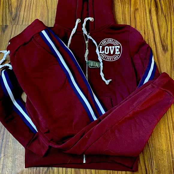 ICON APPAREL  Lined Zip Up Hoodie - Burgundy Small - Picture 2 of 4